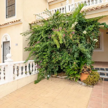 Appartement 145 *